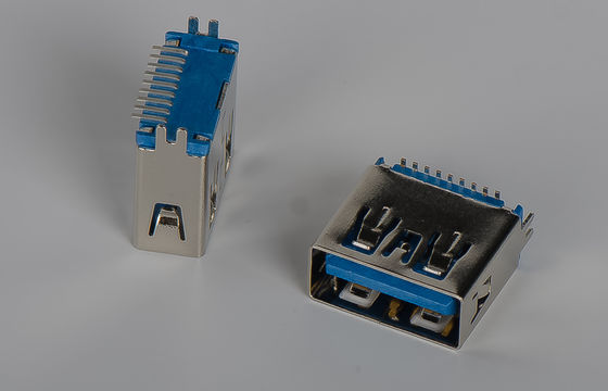 1.0Amp ความเร็วสูง Usb 3.0 A Connector 11.5 มม. แนวตั้ง 180 ° SMT Type