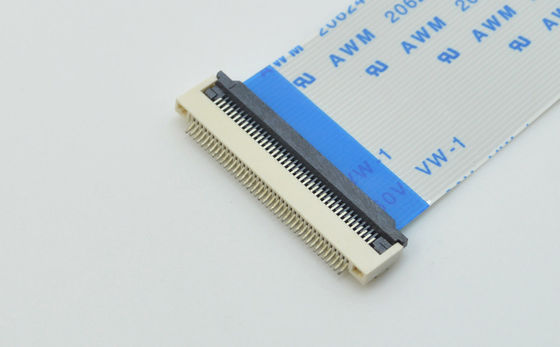พิทช์ 0.5 มม. ตัวเชื่อมต่อ FFC FPC 50V AC DC มุมขวา 90 ° Easy On ประเภท SMT